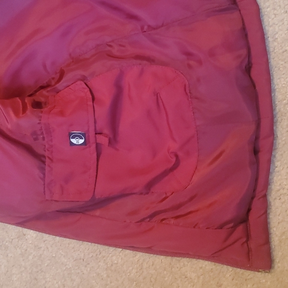 Maurices deep brick red down vest in a size XL - Picture 7 of 10